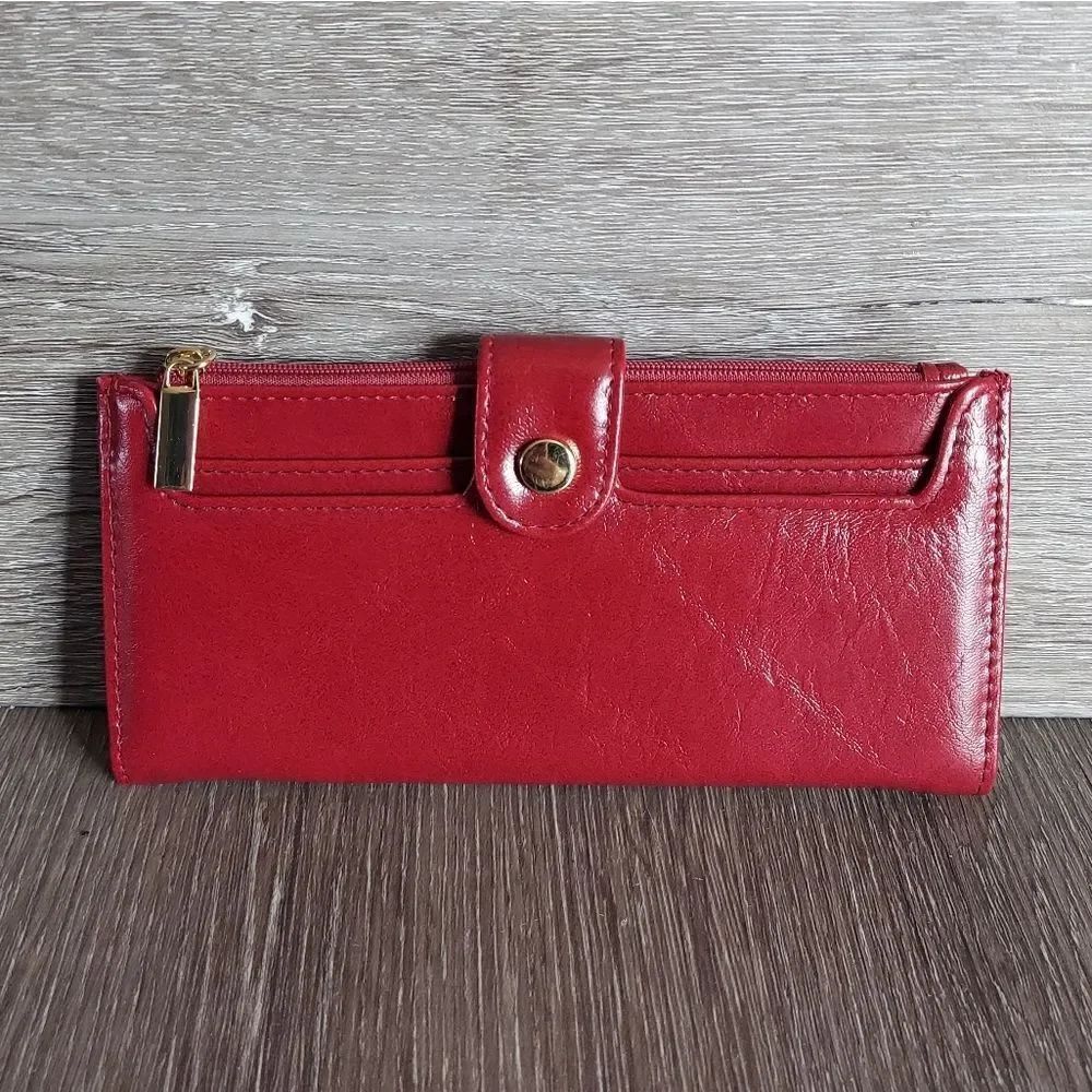 Red Wallet - NEW - 8×4